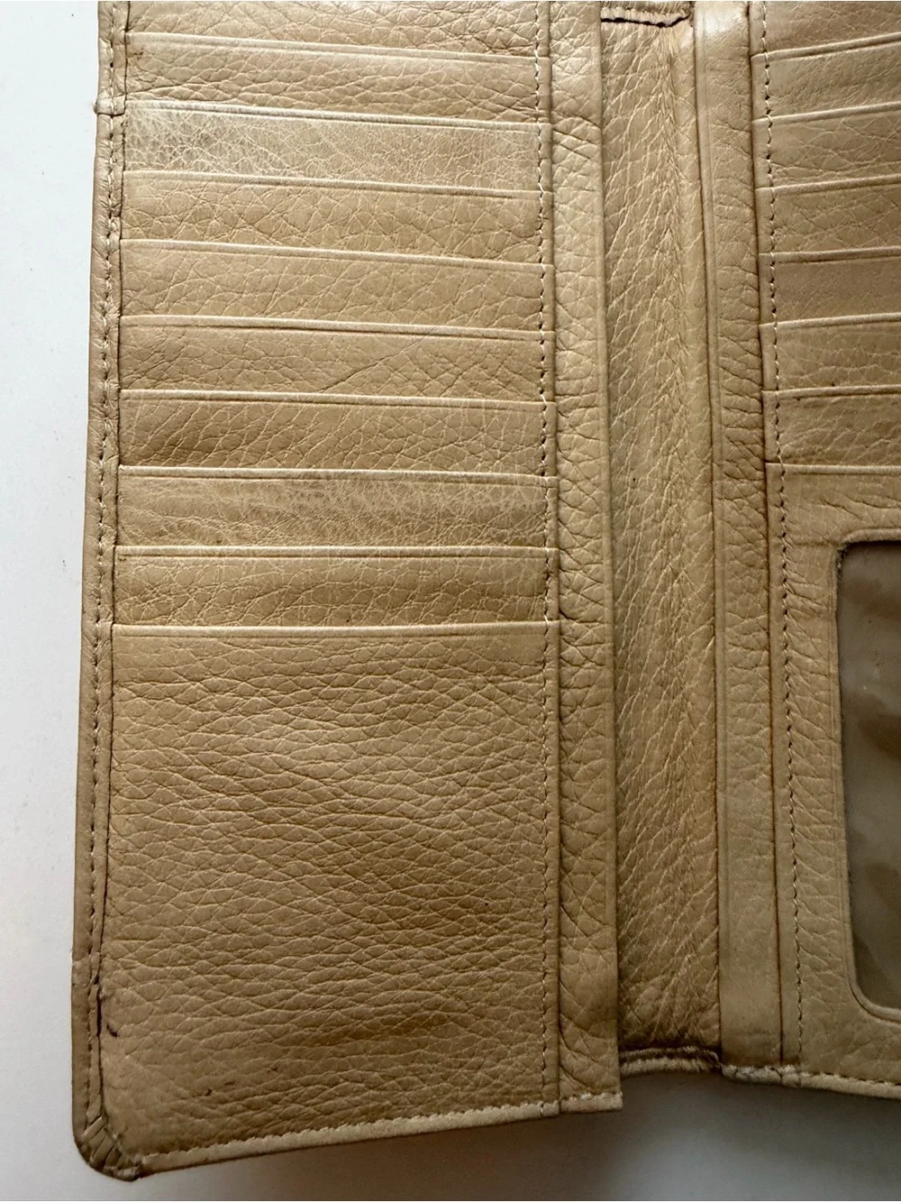 Brahmin wallet cream leather vintage extra clean